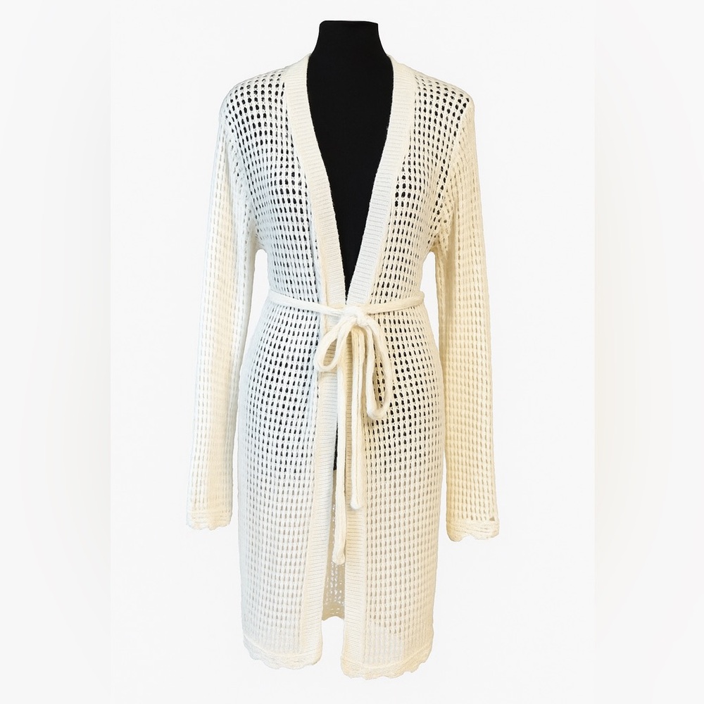 Pink Lily Knit Cardigan in PRISTINE Condition